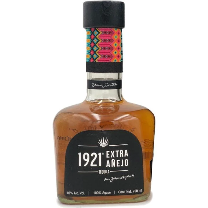 1921 Extra Anejo Tequila — 1921