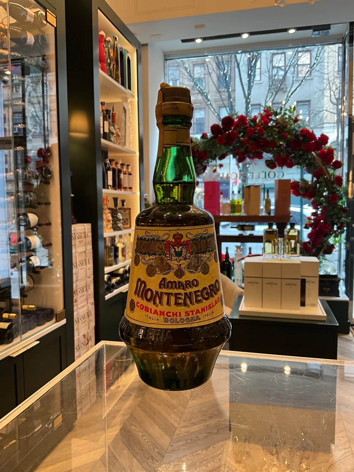 Amaro Montenegro 1980s 75cl 33%abv — Montenegro