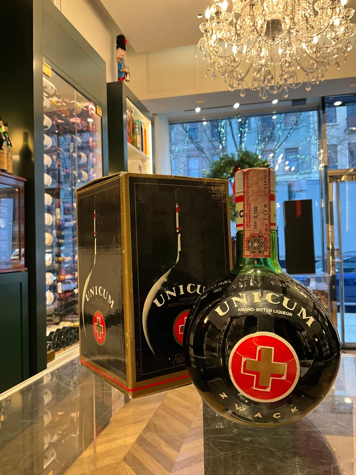 Amaro Unicum 1980s Gift Box 75cl 42%abv — Unicum