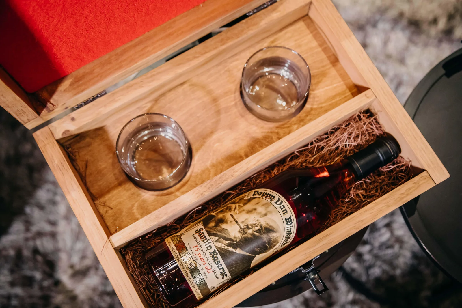 "Best Pappy Ever" Pappy Van Winkle 15 Year Bourbon Handcrafted Gift Box — Van Winkle