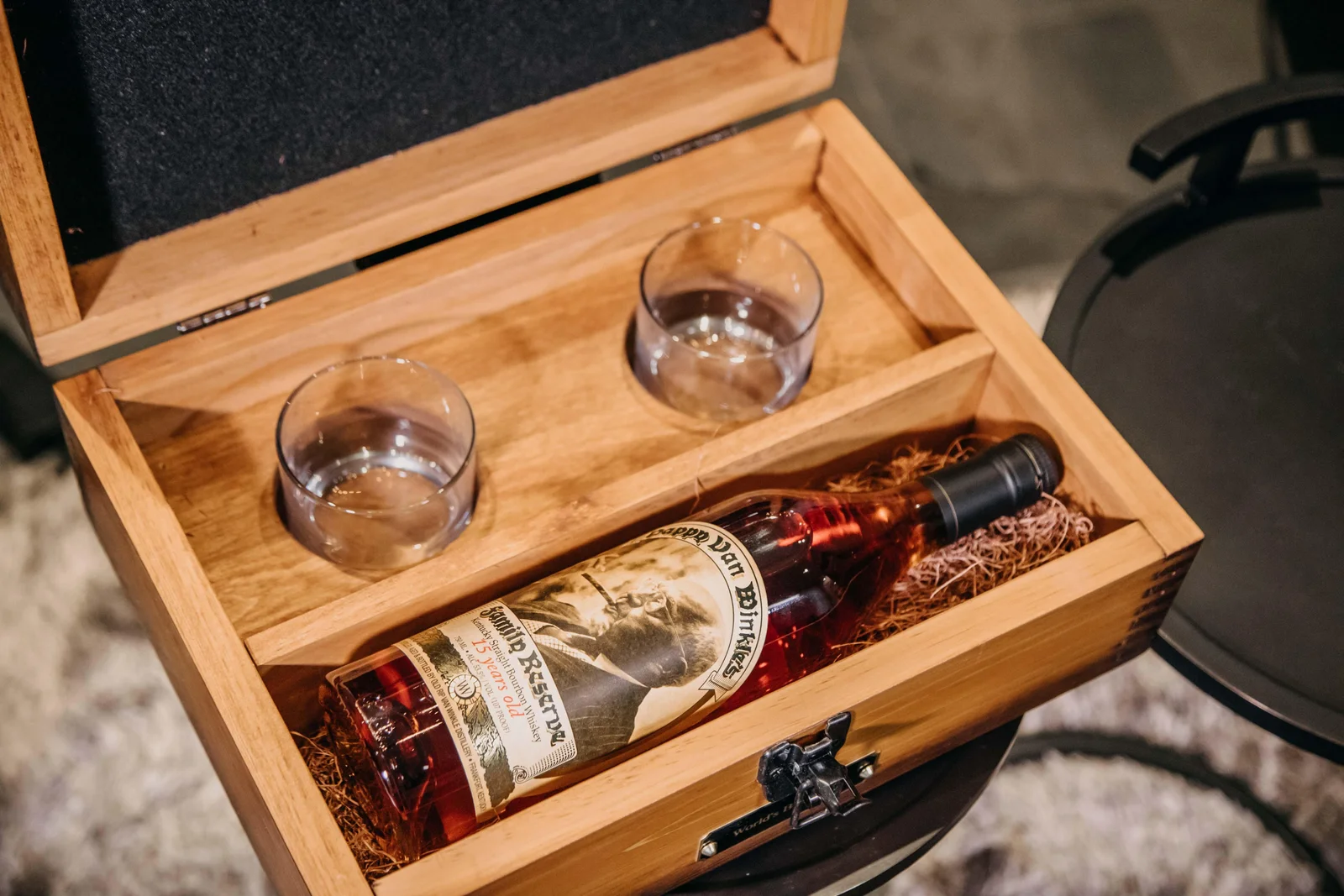 "Boss Lady" Pappy Van Winkle 15 Year Bourbon Handcrafted Gift Box — Van Winkle