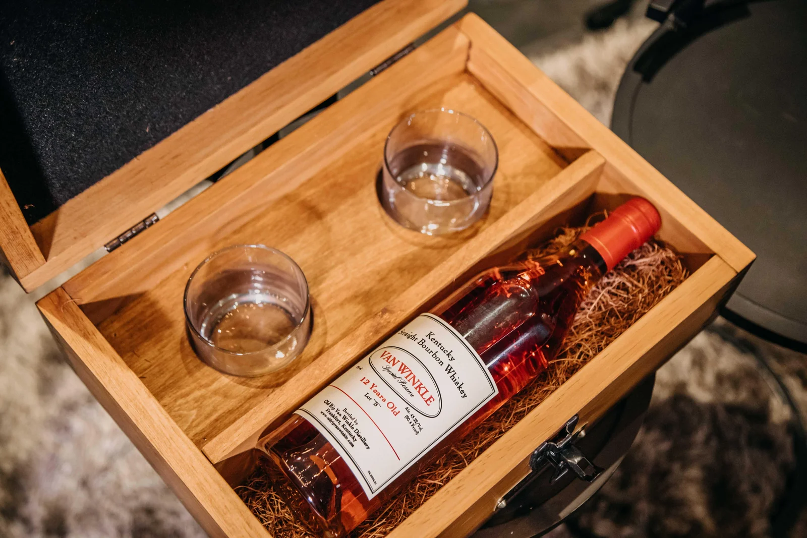 "Boss Lady" Van Winkle Special Reserve 12 Year Handcrafted Gift Box — Van Winkle