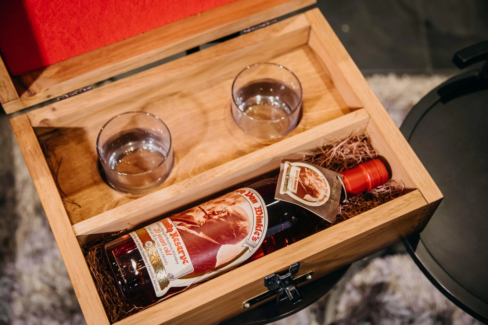 "Boss Man" Pappy Van Winkle 20 Year Bourbon Handcrafted Gift Box — Van Winkle