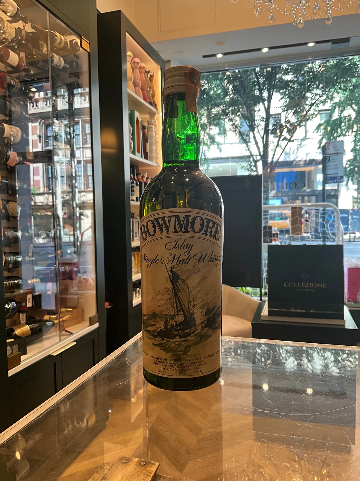 Bowmore Sherriff's Ship Label 1970s 75cl 43%abv — Bowmore