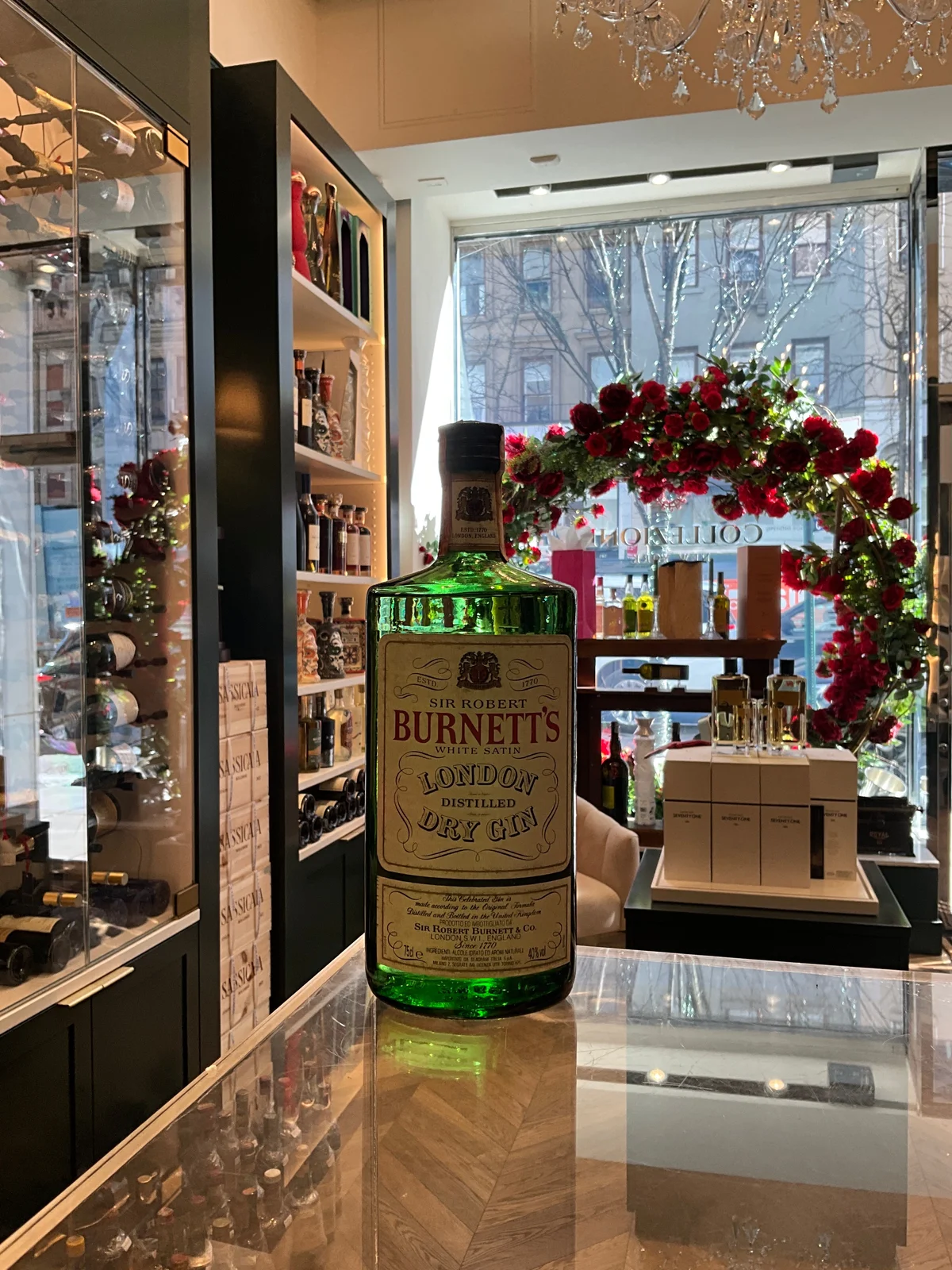Burnett's London Dry Gin 1970s 75cl 40%abv — Burnett's