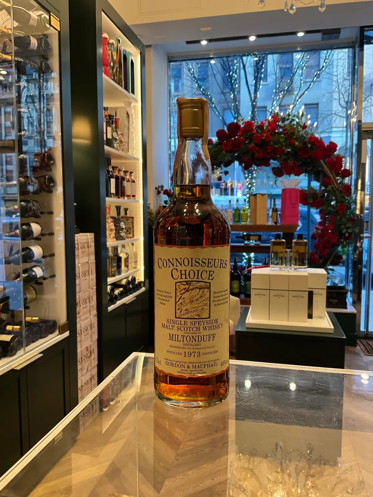 Connoisseurs Choice 1973 Miltonduff 40%abv 75cl — Connoisseurs