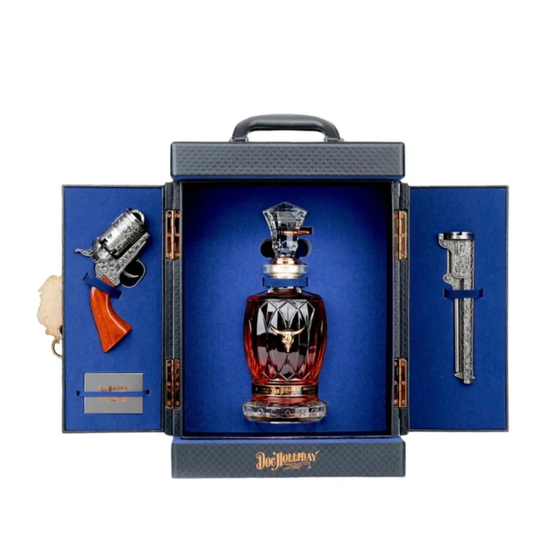 Doc Holliday 10 Year Special Edition Collector's Case 700 mL — Doc Holliday
