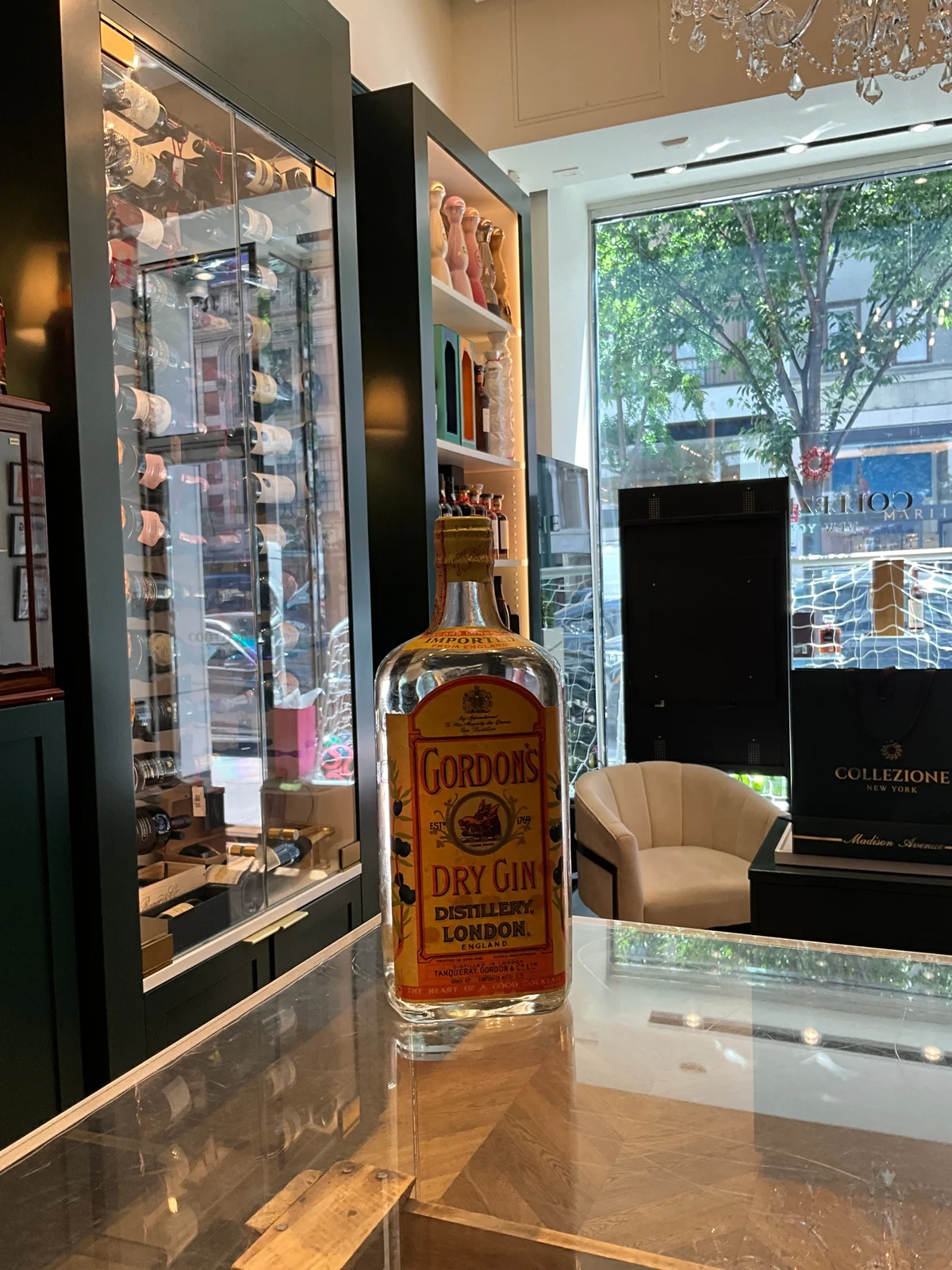 Gordon's Dry Gin 1950s 75cl 47%abv — Gordon's