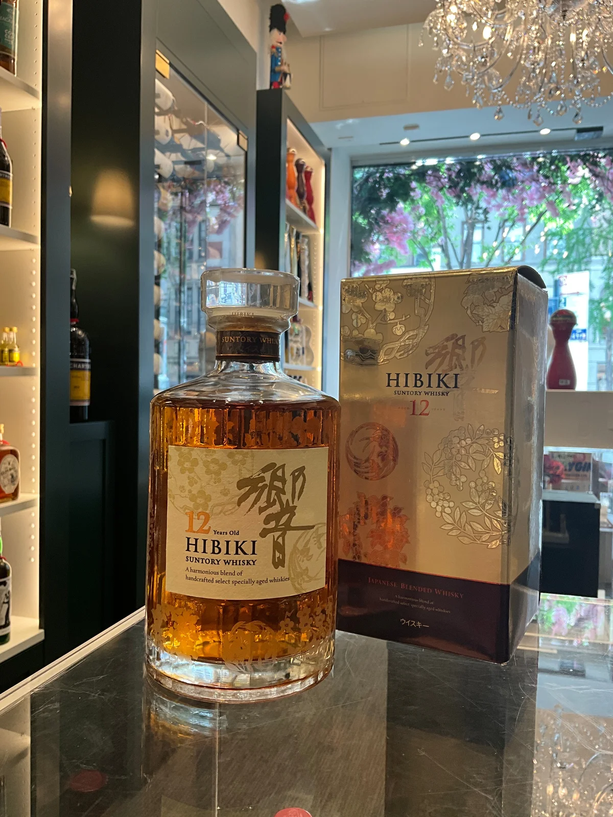 Hibiki 12yo Kacho Fugetsu 700ml 43%abv — Hibiki