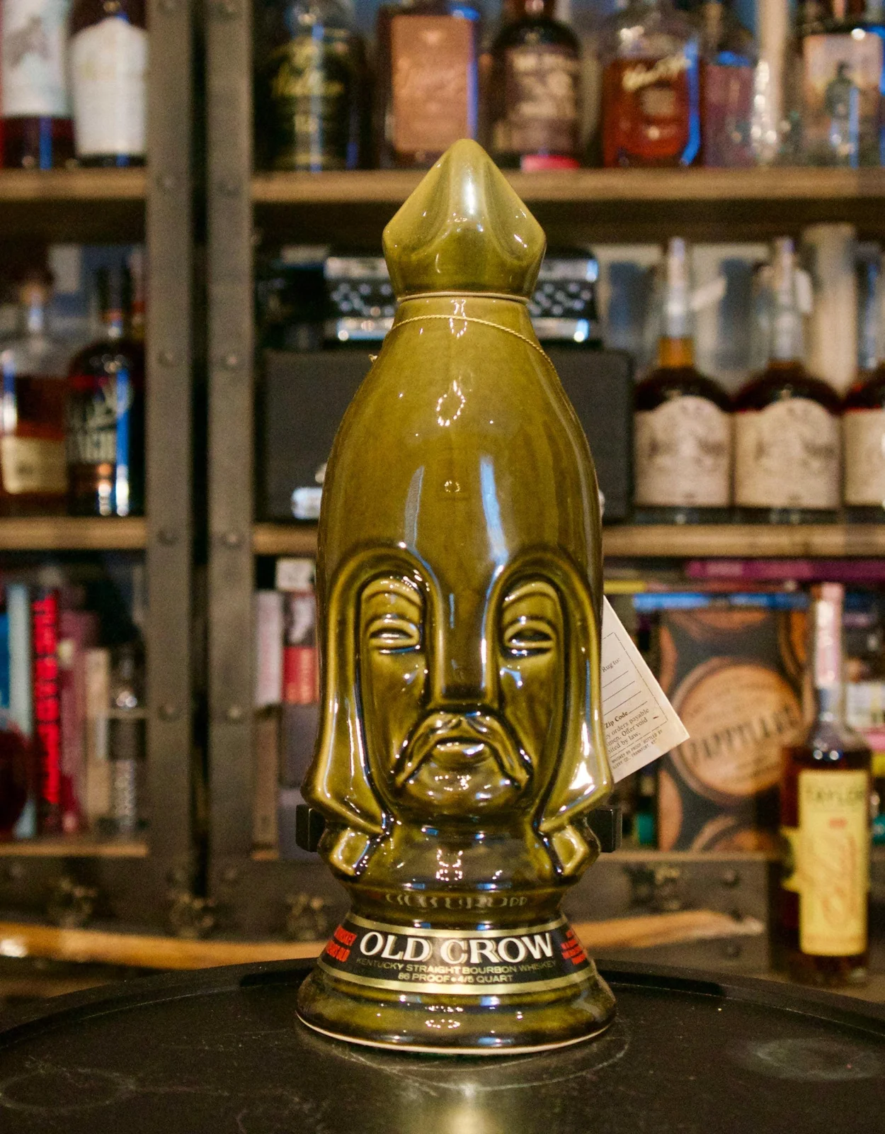 Old Crow Chessmen Dark Pawn 86 Proof (1969) 4/5 Quart — Old Crow