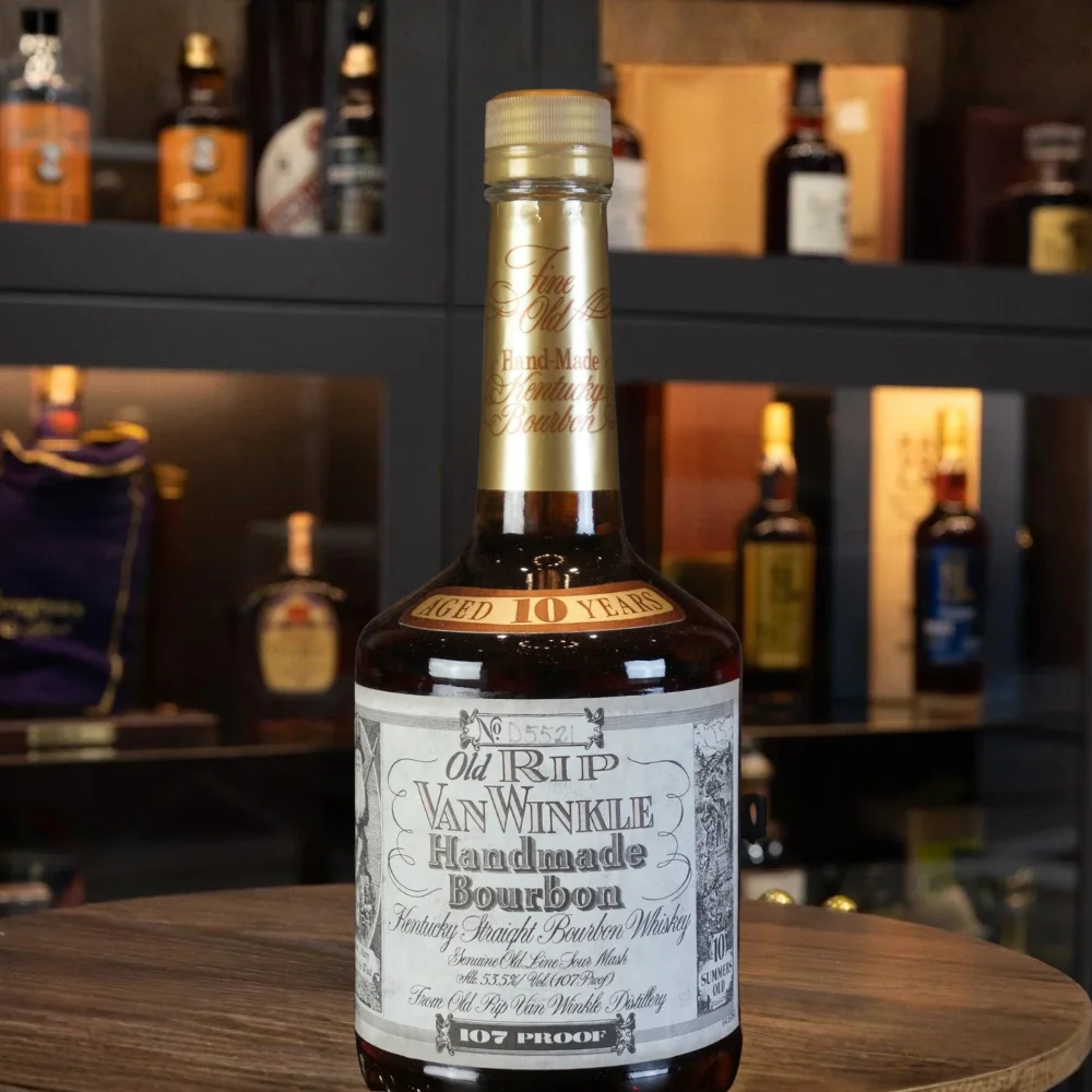 Old Rip Van Winkle 10 Years (Short Older Fat Bottle) Bourbon 107pf 750mL — Van Winkle