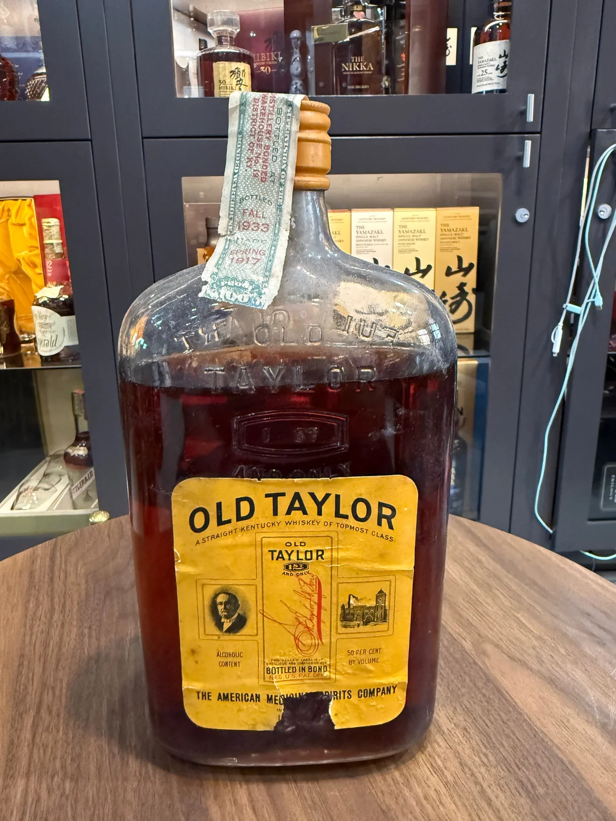 Old Taylor Bottled In Bond 16 year (1916-1933) 1 Quart — Old Taylor