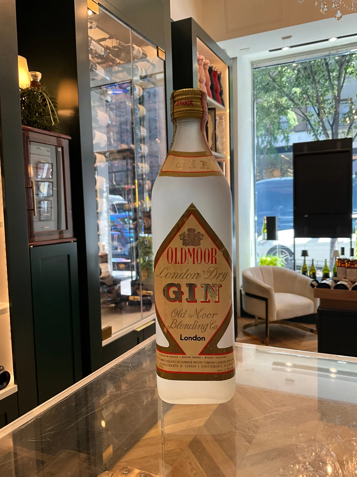 Oldmoor 1990s London Dry Gin 70cl 40%abv — old moor