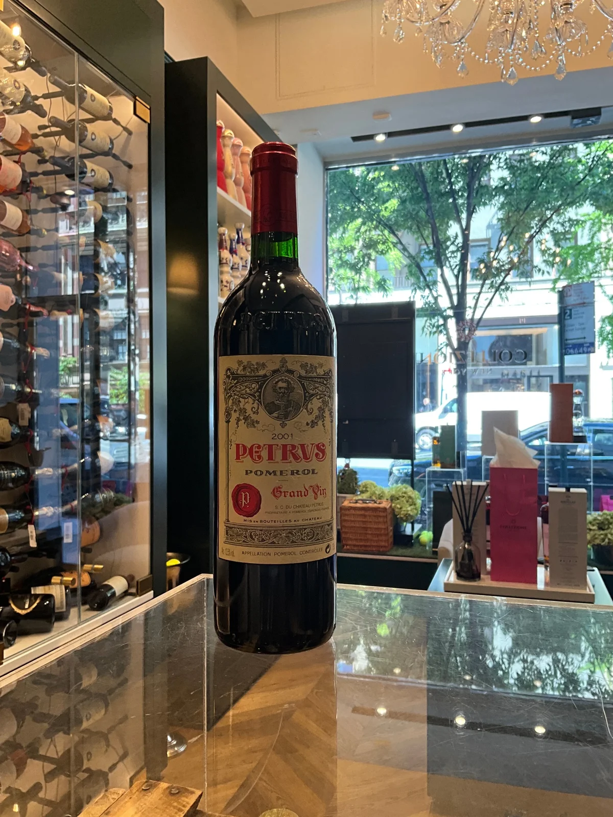 Petrus Pomerol 2001 750ml — Petrus
